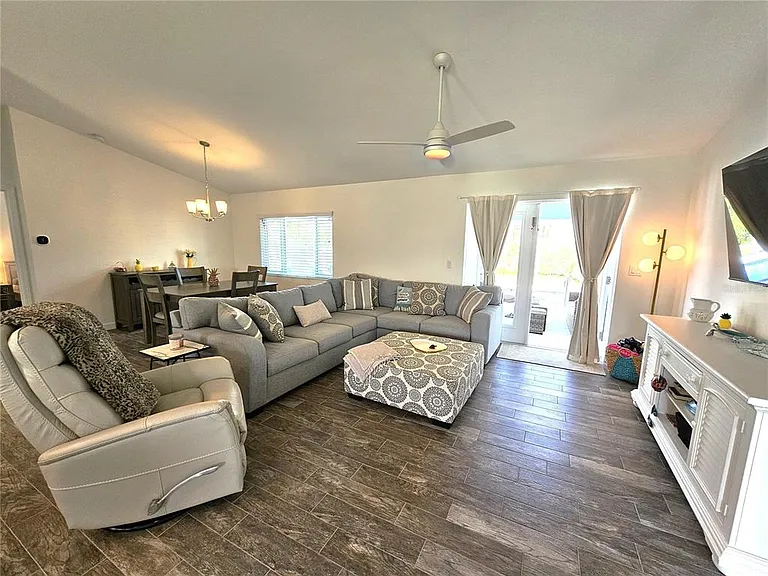 7436 Michael St — Photo 11