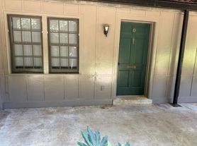 3095 Colonial Way, Atlanta, GA