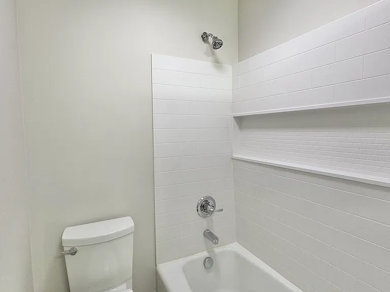 163 Lakeshore Dr #A04 — Photo 12