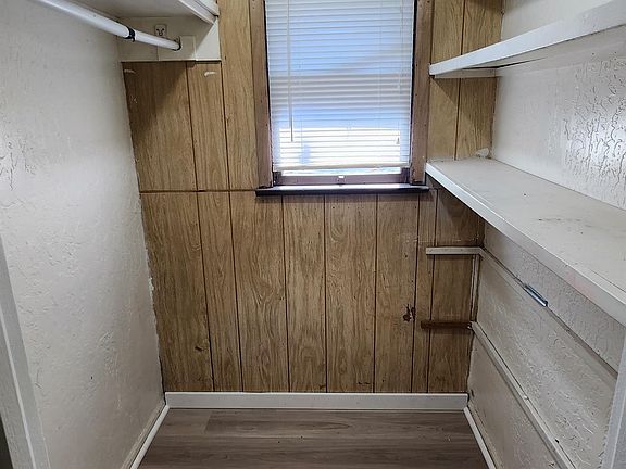 3rd image of 1020 S Broadway St #4