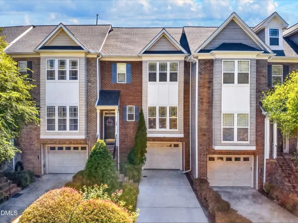 108 Primrose Ln, Carrboro, NC 27510