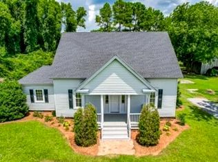 606 Claude Smith Rd, Warsaw, NC 28398