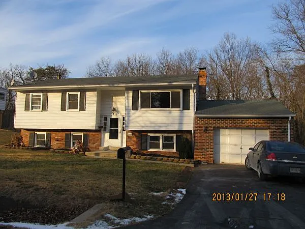 9718 Franklin Ave photo 1
