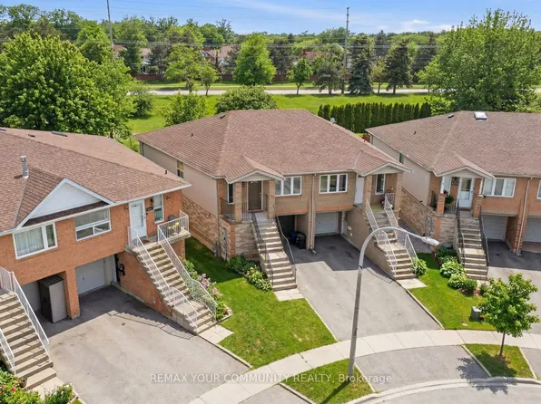 1500 Paddington Ct, Burlington, ON L7M 1W7