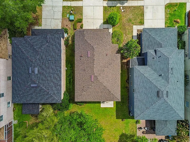 2401 Silvermoss Dr — Photo 41