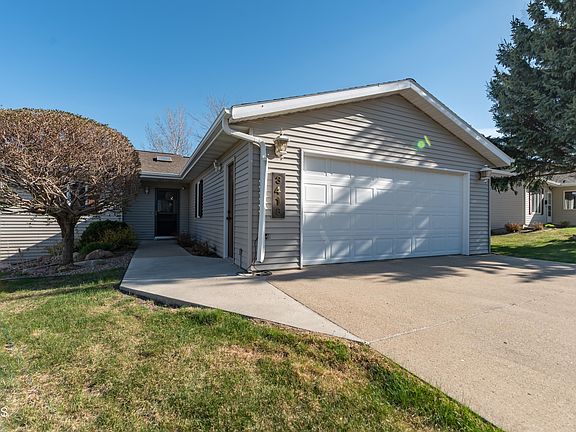 2nd image of 3418 Rocky Point Ln