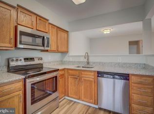 9384 Scarlet Oak Dr, Manassas, VA 20110