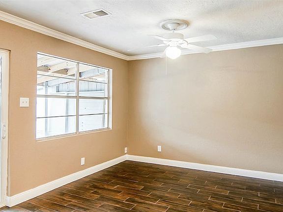 5th image of 20333 Fieldtree Dr