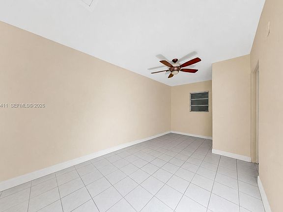 4th image of 10724 SW 145th Ave