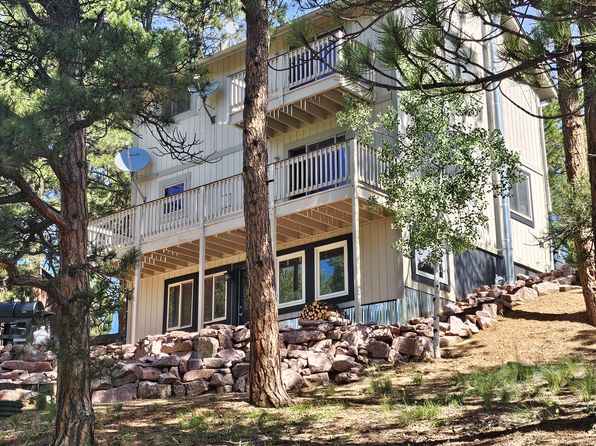 493 Lost Lake Dr