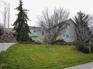 6113 W 20th Ave, Kennewick, WA