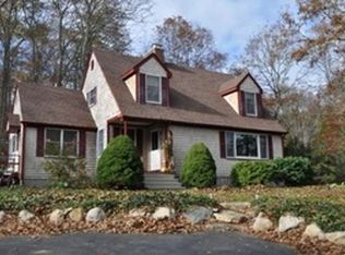 19 River Rd, Westport, MA 02790