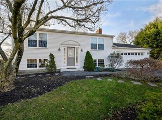 5 Teakwood Dr, Cumberland, RI 02864