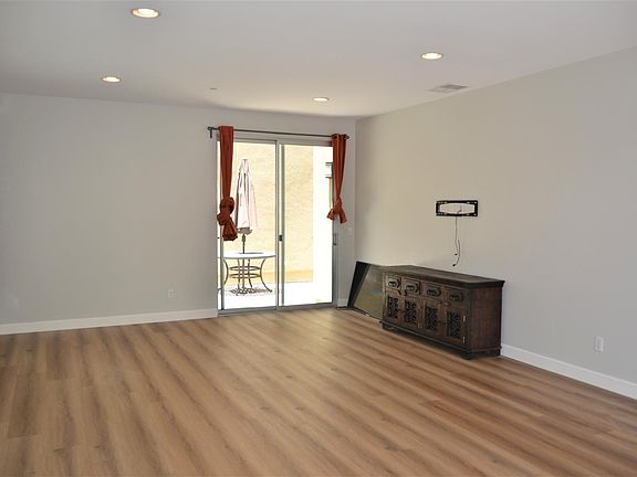 3rd image of 7910 Altana Way