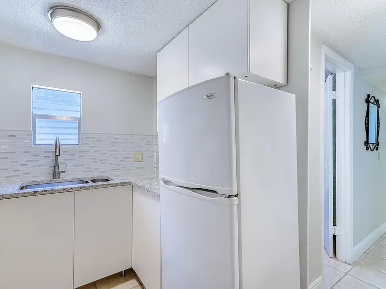3315 W Empedrado St — Photo 6