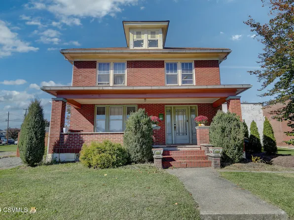 326 N Market St, Selinsgrove, PA 17870