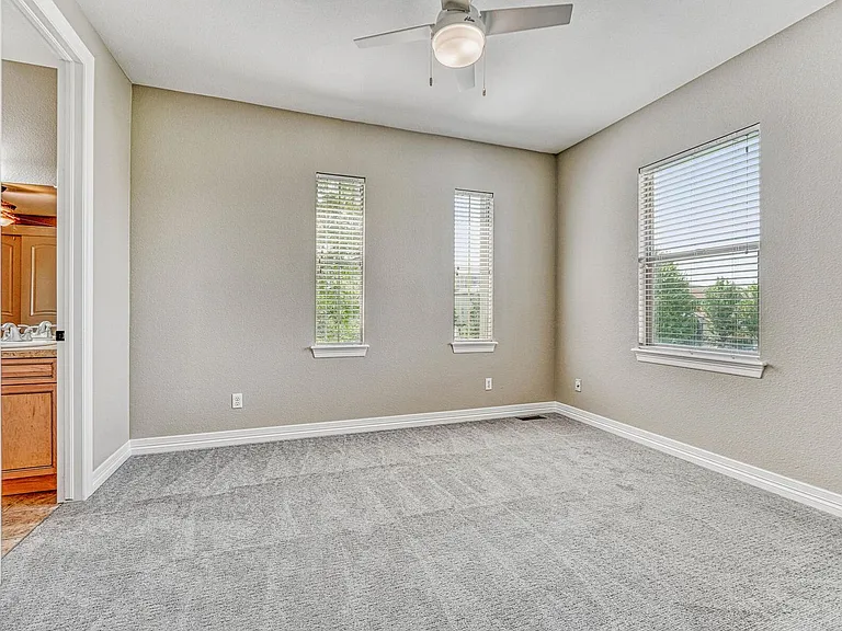 9611 Sunset Hill Dr — Photo 26