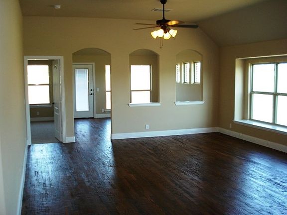 3rd image of 7810 Meadow Grove Dr