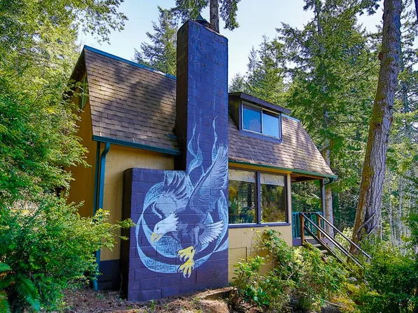 882 N Ten Mile Trl, Lakeside, OR 97449