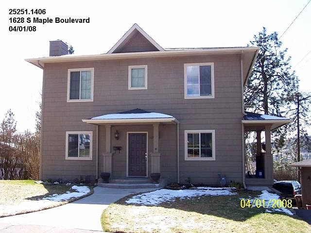 1st image of 1628 S Maple Blvd