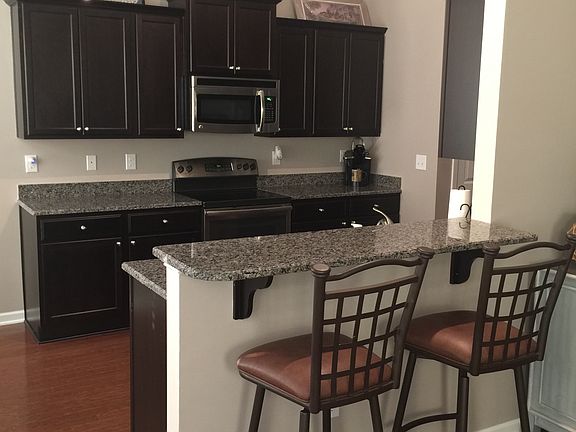 Kitchen with eat in counter