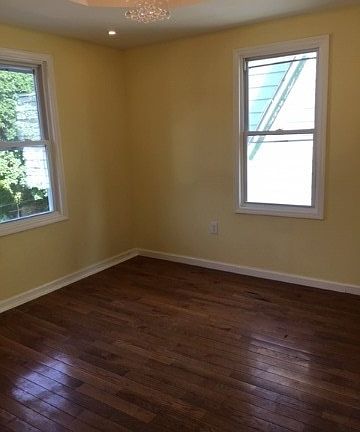 4th image of 111-23 204th St #2