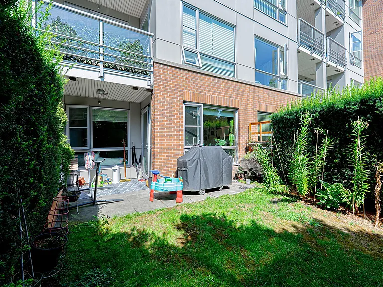 1621 Hamilton Ave #109 — Photo 16