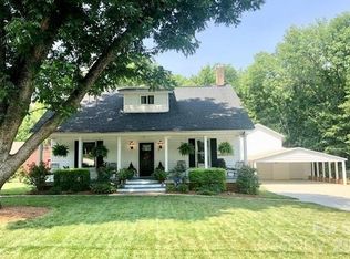 201 Main St, Matthews, NC 28105