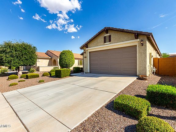 3rd image of 26123 W ORAIBI Drive