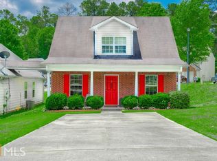 550 Carlton Pointe Dr, Palmetto, GA 30268