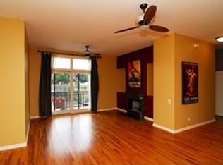 2089 W Wabansia Ave APT 205, Chicago, IL 60647