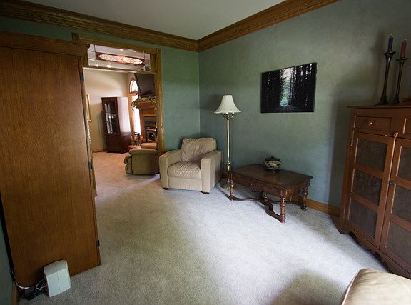 4th image of 2816 S Victoria Lane Dr