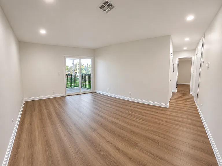 Cedar Crest Apartments — Photo 21