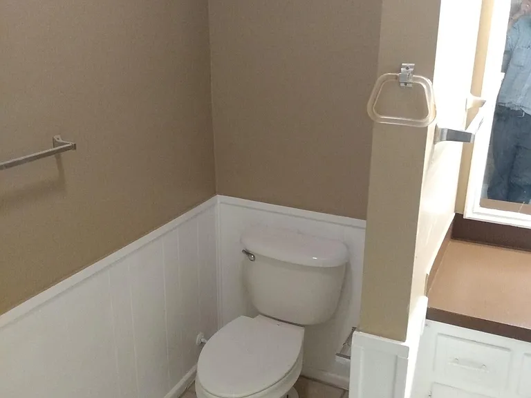 612 N Elkhart Ave #A — Photo 20