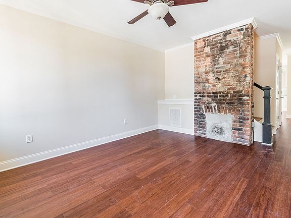 4th image of 972 Pink St