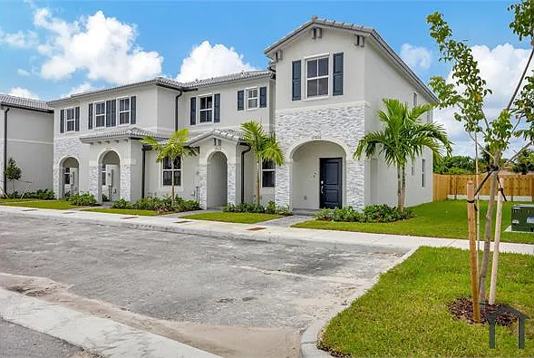 29264 SW 163rd Ct — Photo 3