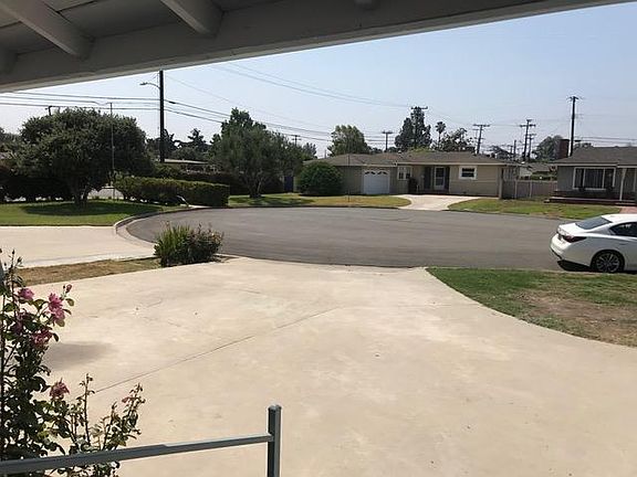 4th image of 11461 Kearney Way