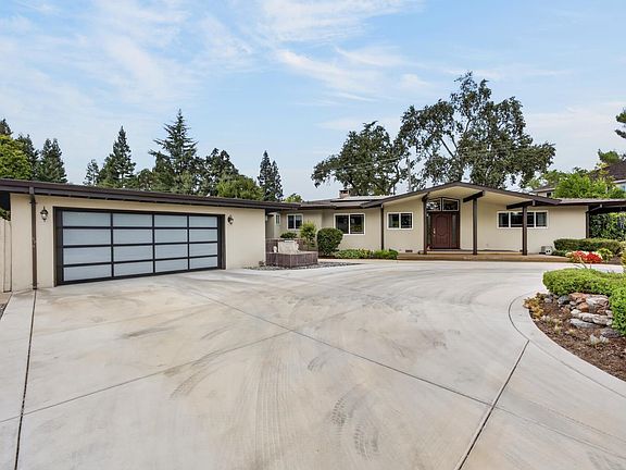 5th image of 211 Callnon Ct