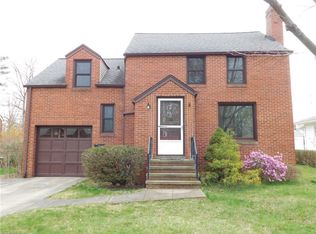 7315 Craigmere Dr, Middleburg Heights, OH