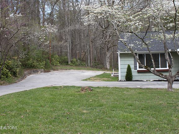 5th image of 31 E Norris Rd