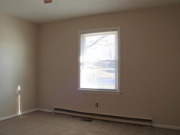 5th image of 104 Lynnwood Dr