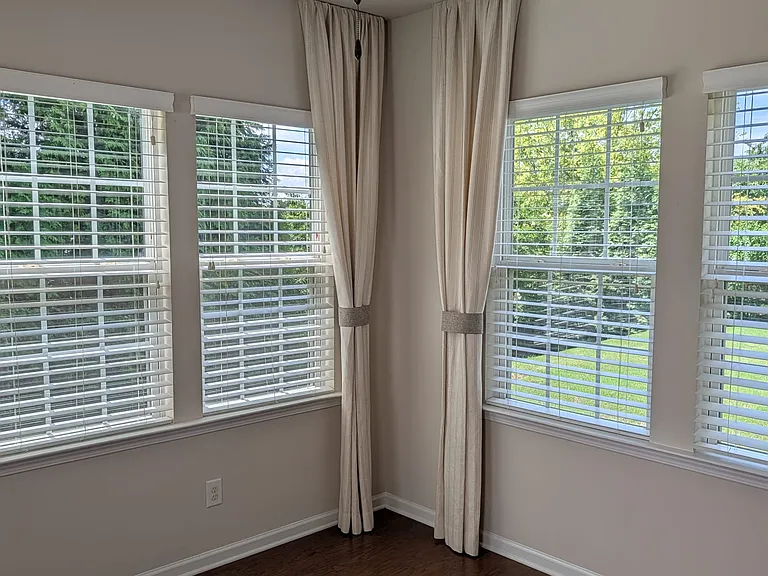 2428 Averon Dr — Photo 21
