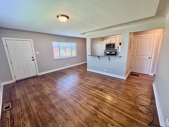 5th image of 2725 N Monroe St #10