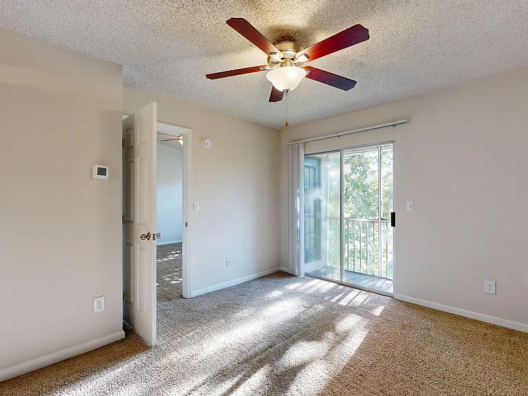 Altamira Place Apartment Homes — Photo 51