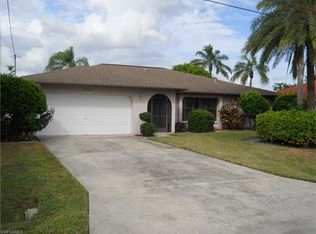 2111 SE 15th St, Cape Coral, FL 33990