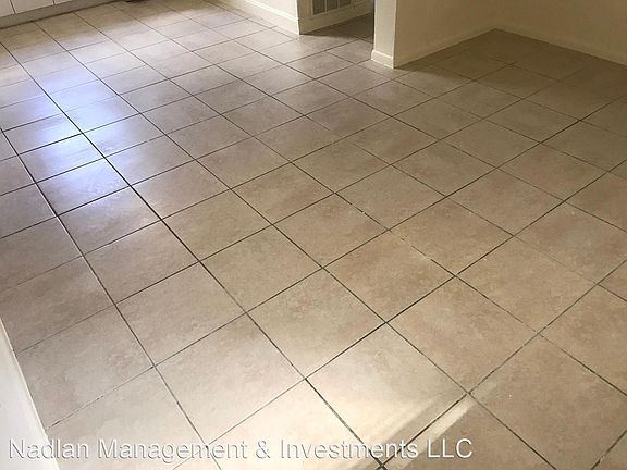 5th image of 1545 NW 8th Ave #107