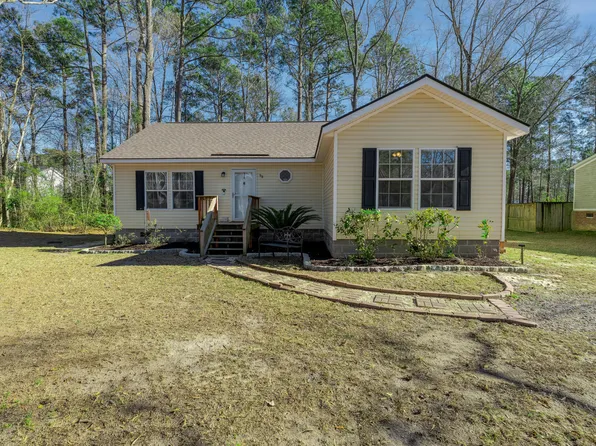98 Swanson Dr, Summerville, SC 29483