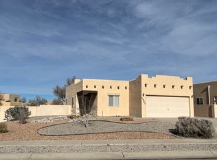 1501 Vista Monte Dr NE, Albuquerque, NM 87113