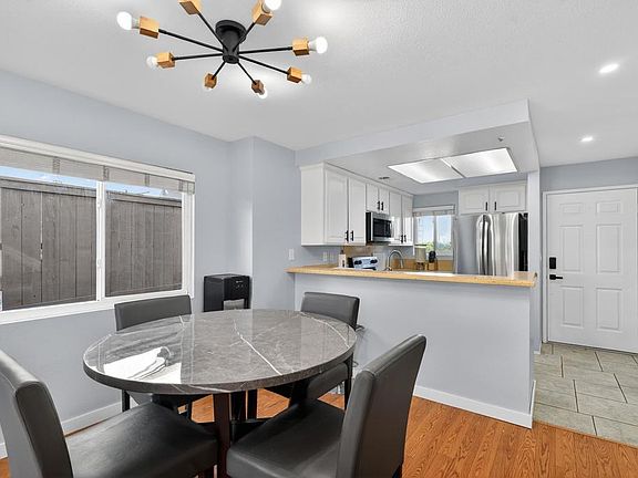 3rd image of 8927 Windham Ct