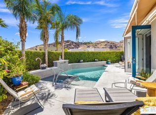 2985 Searchlight Ln, Palm Springs, CA 92264
